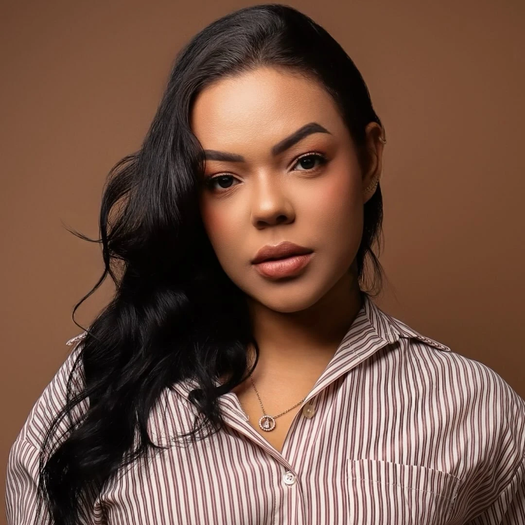 Ananda Fernandes — cliente AVAD Marketing, Nanda Intimus